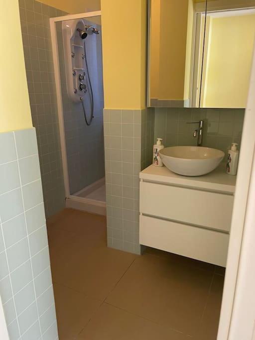 Ocean View Villa With Fast Wi-Fi And Elevator To Town Levanto Buitenkant foto