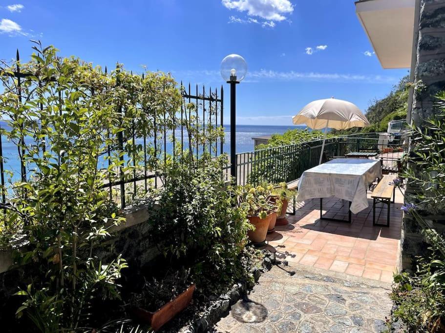 Ocean View Villa With Fast Wi-Fi And Elevator To Town Levanto Buitenkant foto